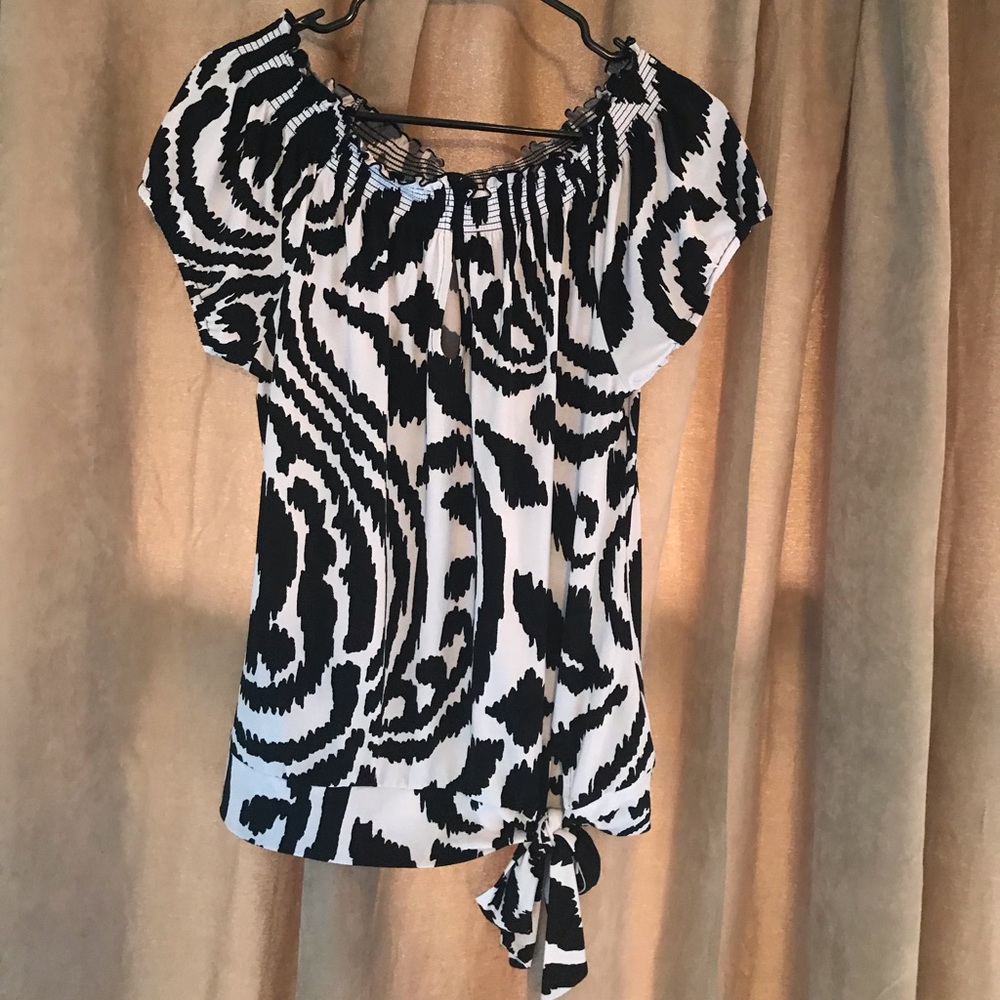 White House Black Market top